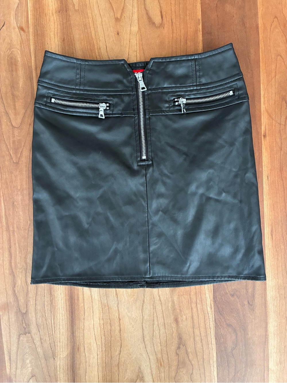 Guess Black Faux Leather Mini Skirt with Silver Zippers Size Small